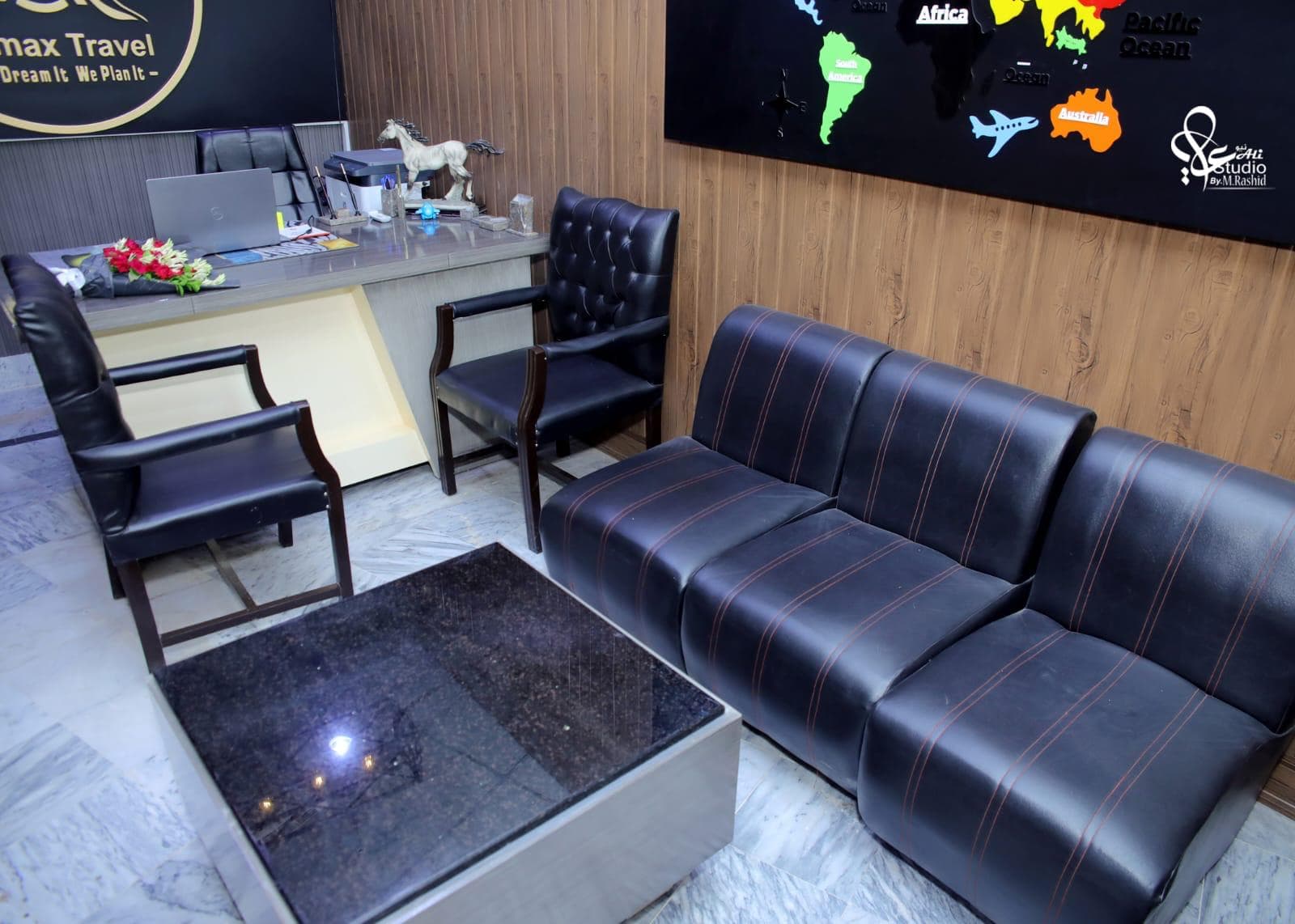 Air Max Travels image 6