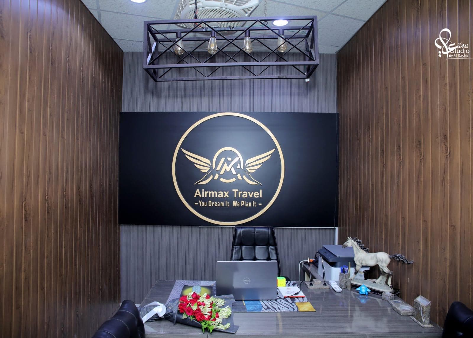 Air Max Travels image 8