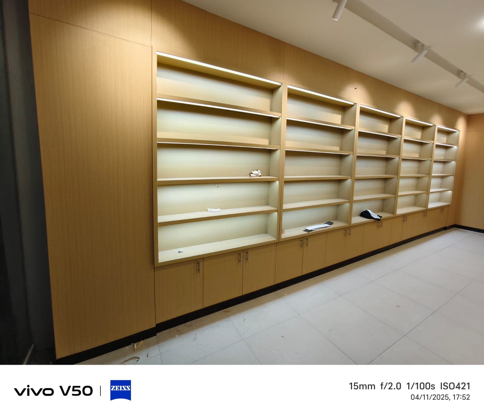 Samer Mehdi image 11